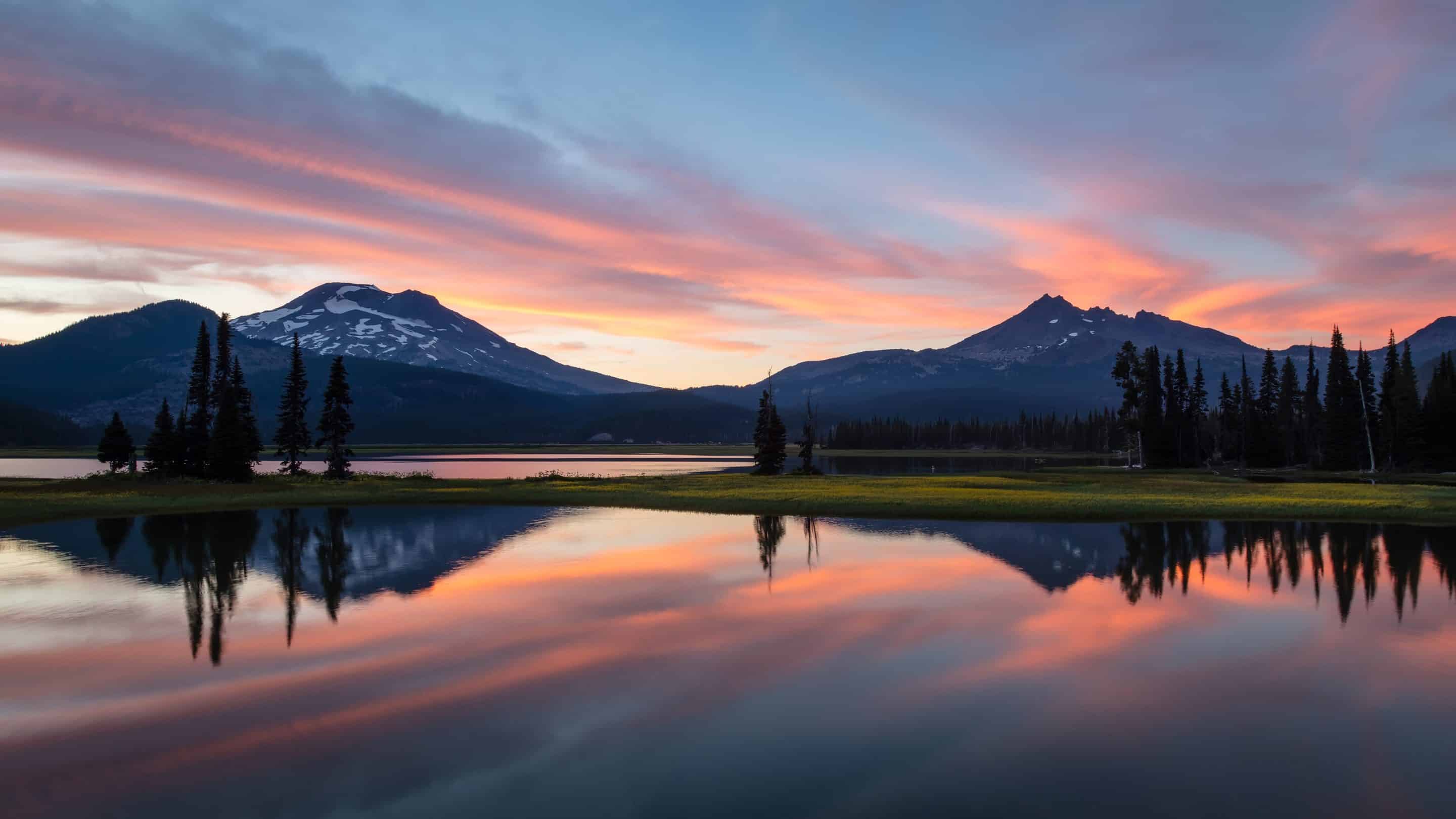 mountain and lake landscape photo in Bend, OR